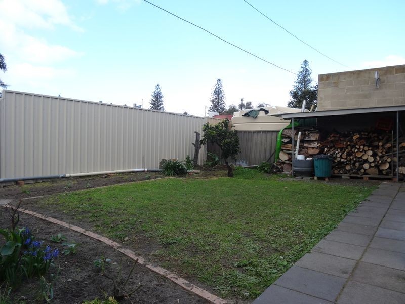 20 Sturt Street, Victor Harbor SA 5211