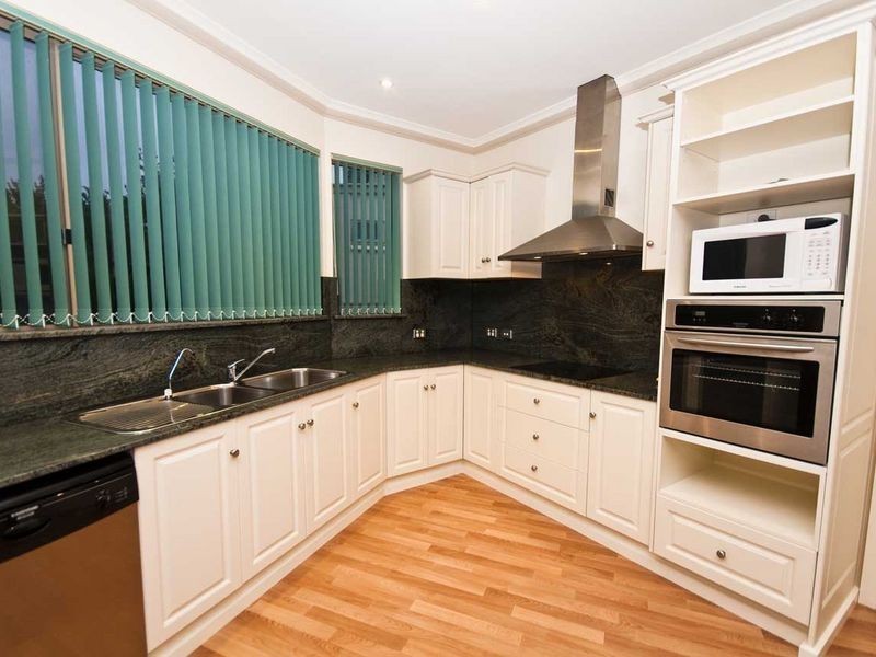 21 Honeyman Grove, Mccracken SA 5211