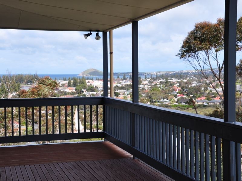 21 Honeyman Grove, Mccracken SA 5211