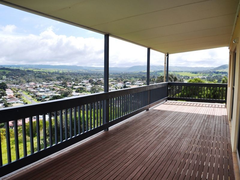 21 Honeyman Grove, Mccracken SA 5211