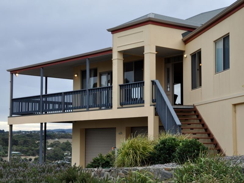 21 Honeyman Grove, Mccracken SA 5211