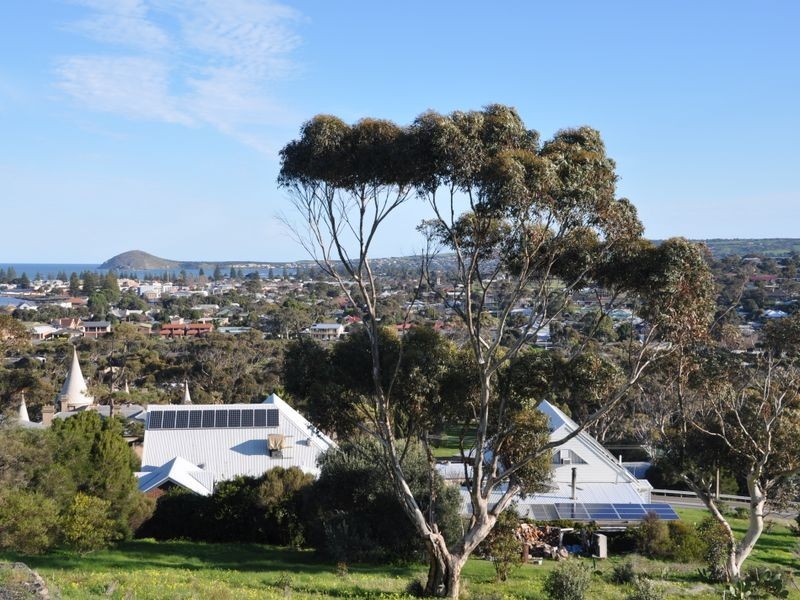 21 Honeyman Grove, Mccracken SA 5211