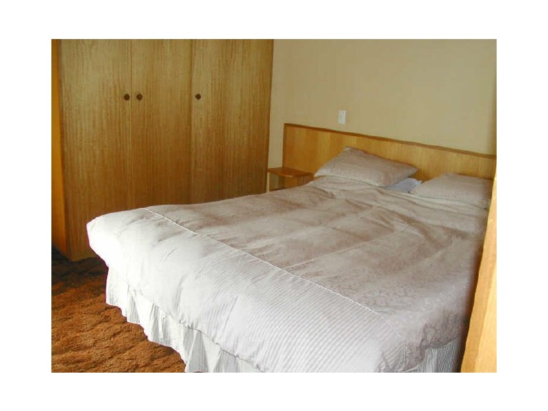 9 Hart Avenue, Encounter Bay SA 5211