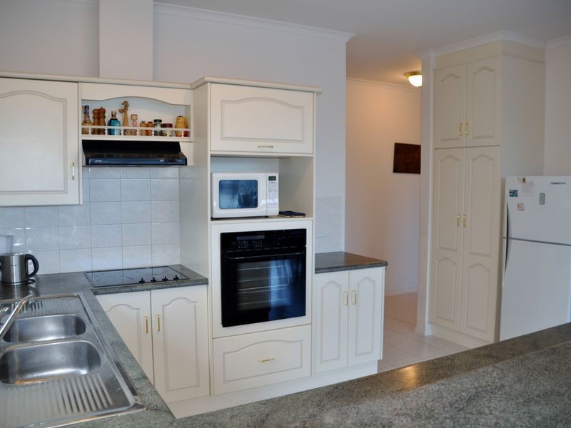 17 Clipper Court, Encounter Bay SA 5211