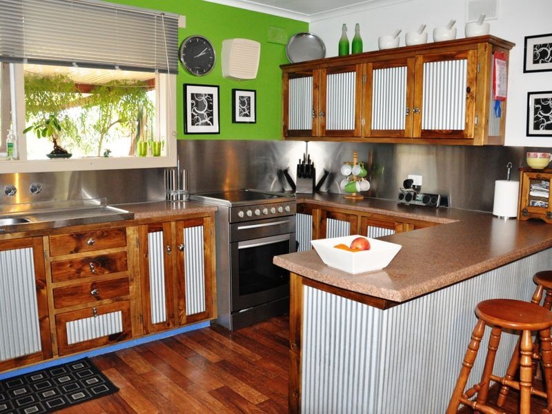 12 Swain Road, Victor Harbor SA 5211