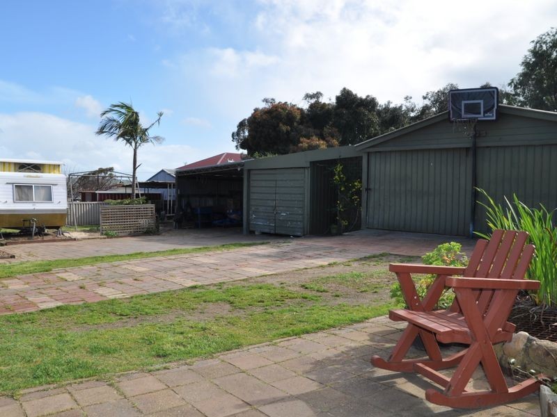 47 Warland Avenue, Victor Harbor SA 5211