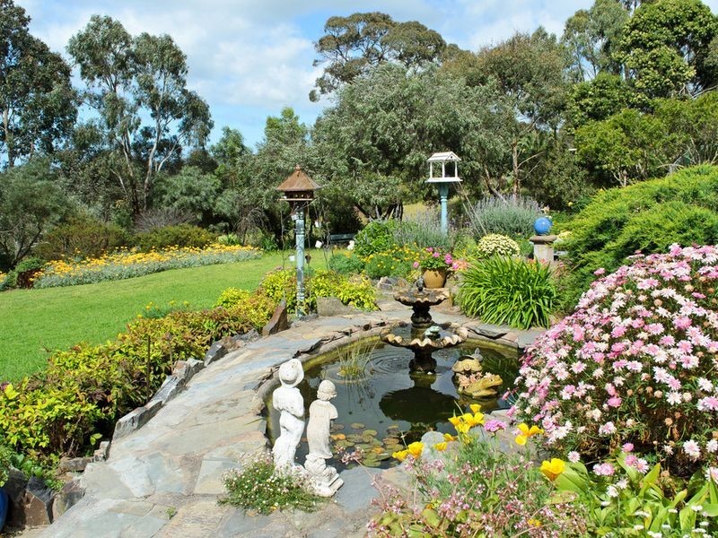 30 Finniss Road, Victor Harbor SA 5211