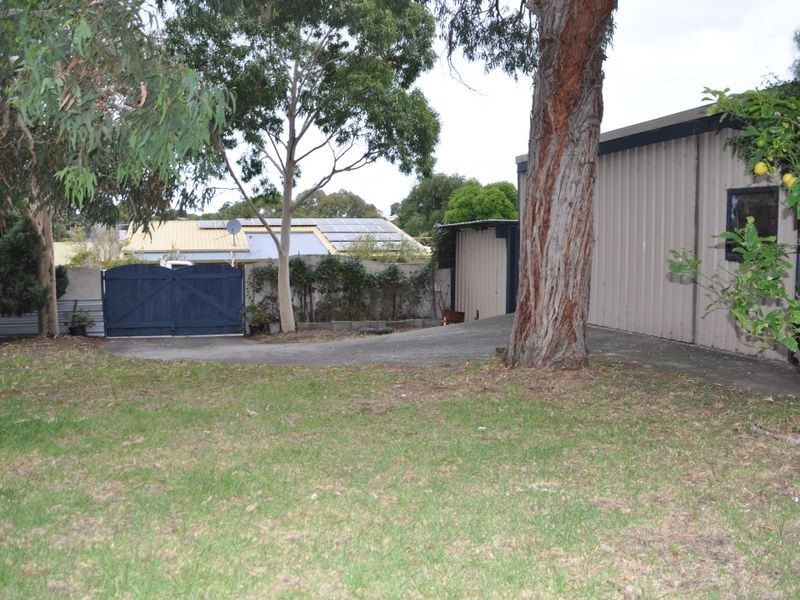 55 Canterbury Road, Victor Harbor SA 5211