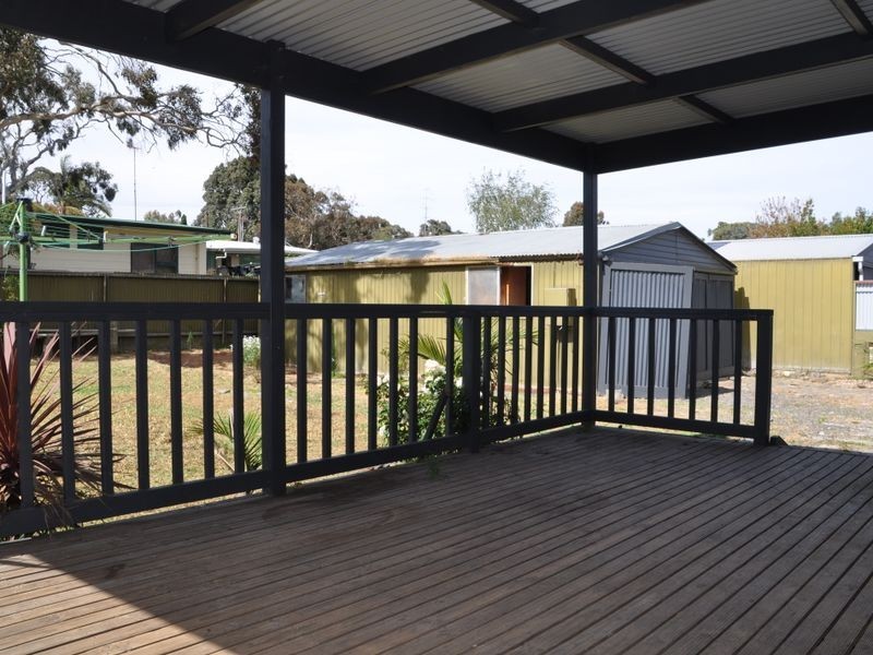 18 Richardson Road, Victor Harbor SA 5211