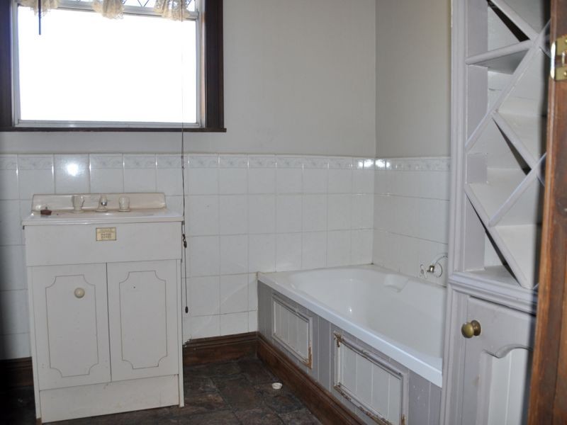 18 Richardson Road, Victor Harbor SA 5211