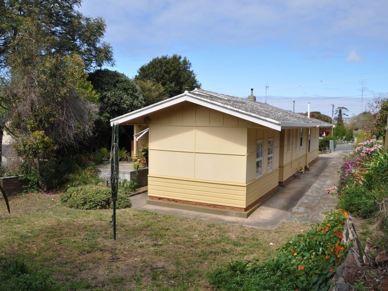 110 Crozier Road, Victor Harbor SA 5211