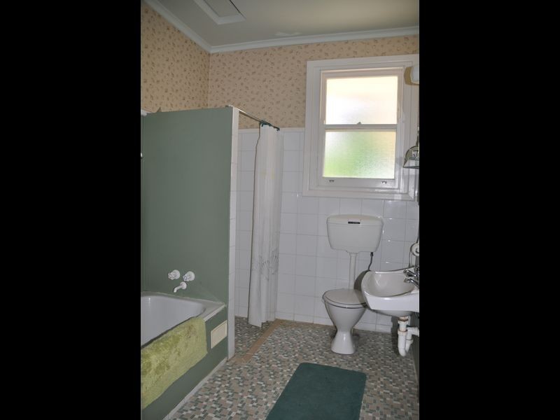 110 Crozier Road, Victor Harbor SA 5211