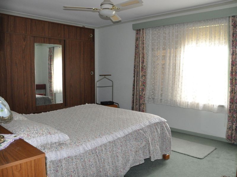 4 Brittain Street, Port Elliot SA 5212