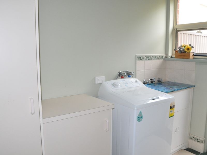 Unit 2/1 Surrey Avenue, Victor Harbor SA 5211