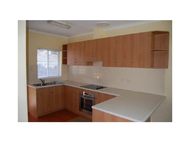 2/2 Bridge Court, Victor Harbor SA 5211