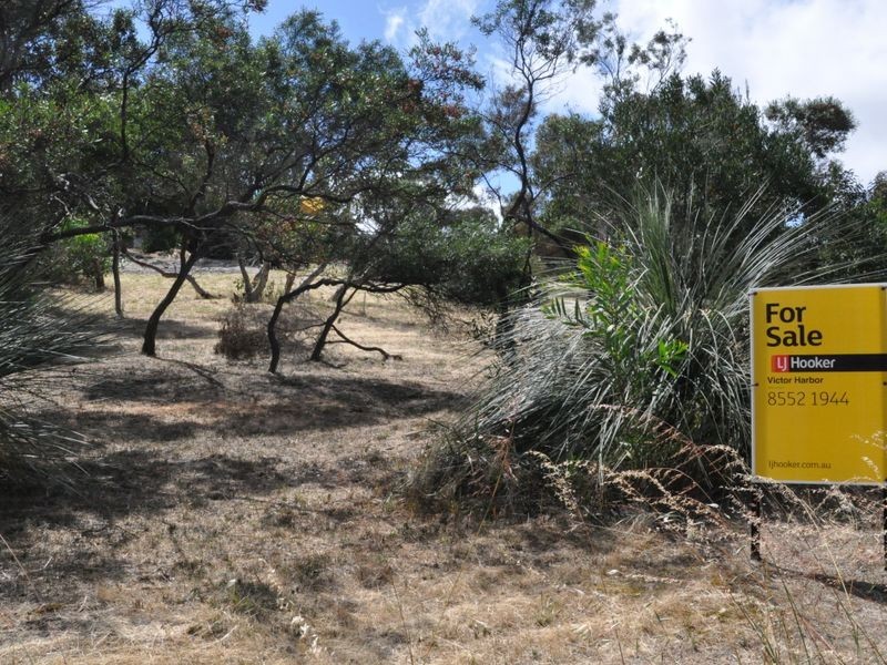 104 Warland Avenue, Victor Harbor SA 5211