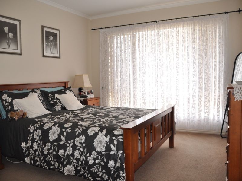 4 Harwood Close, Encounter Bay SA 5211