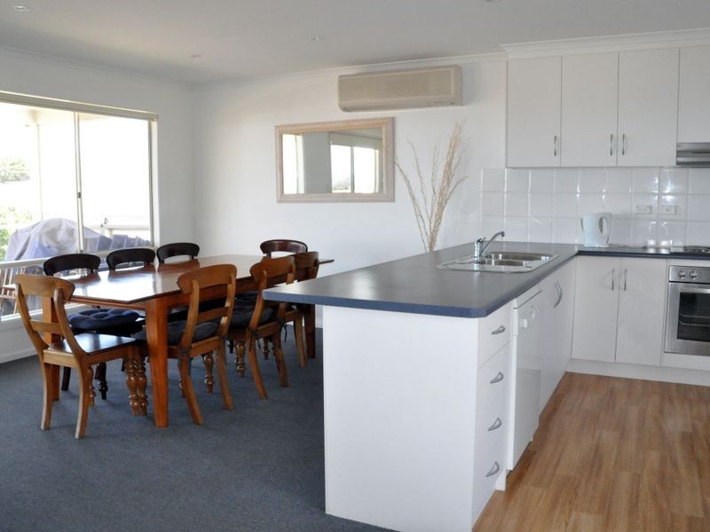 21 Minke Whale Drive, Encounter Bay SA 5211