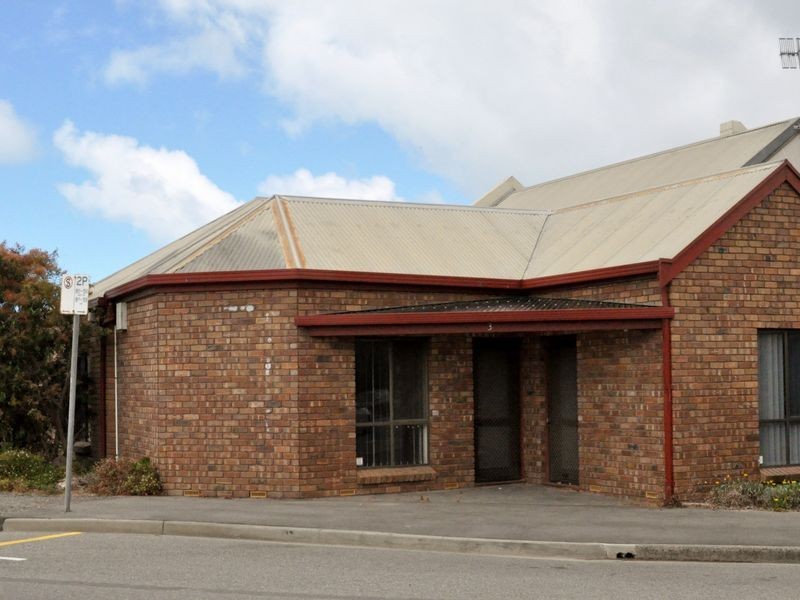 3 Eyre Terrace, Victor Harbor SA 5211