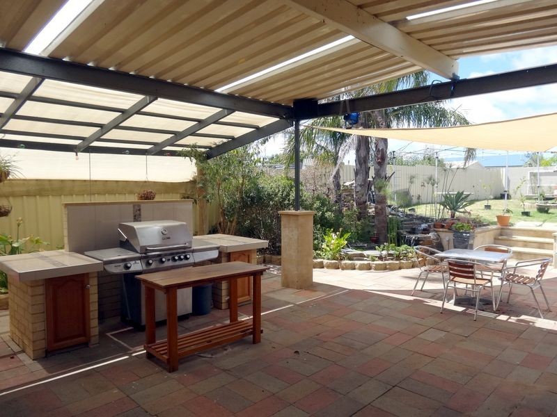 10 Greenhills Road, Victor Harbor SA 5211