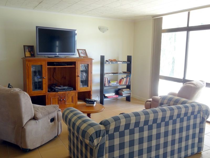 10 Greenhills Road, Victor Harbor SA 5211