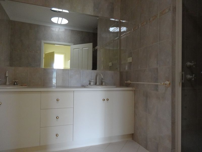 92A Rapid Drive, Mccracken SA 5211