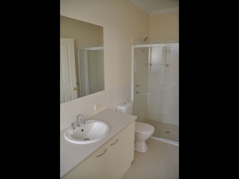 18A Sturt Street, Victor Harbor SA 5211