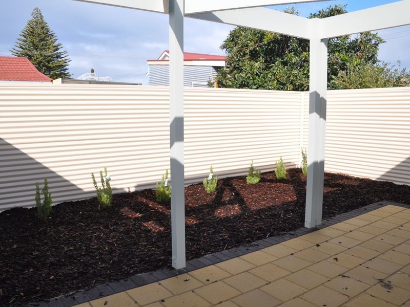 18A Sturt Street, Victor Harbor SA 5211