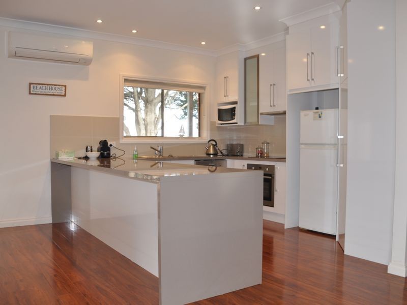 16 Classic Court, Port Elliot SA 5212