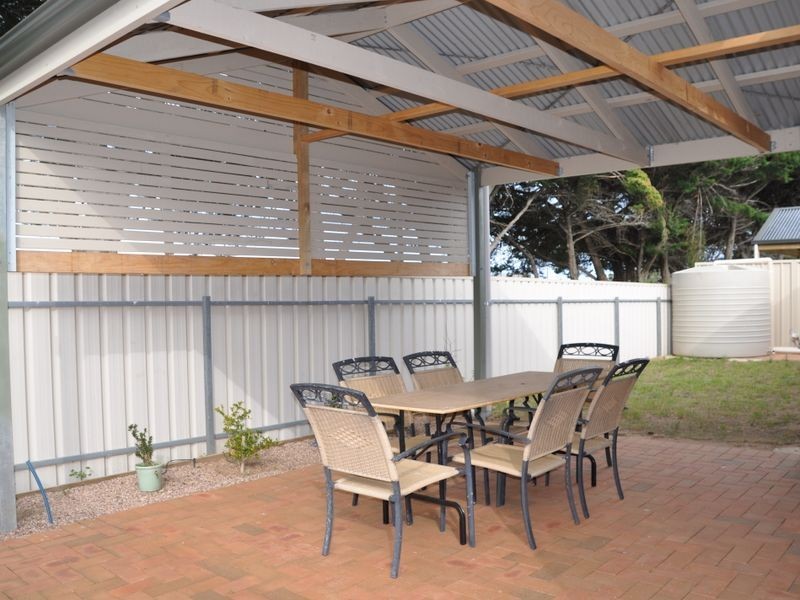 16 Classic Court, Port Elliot SA 5212