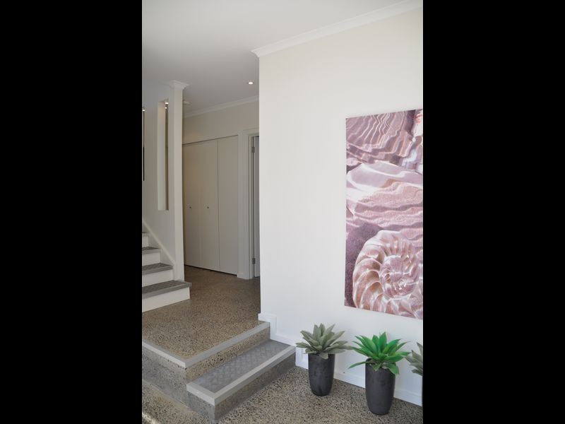 33B Solway Crescent, Encounter Bay SA 5211