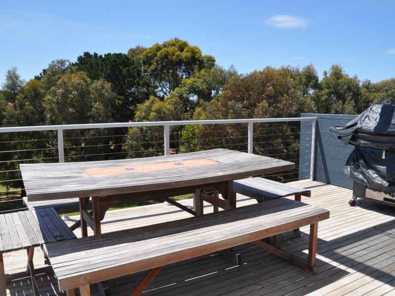 33B Solway Crescent, Encounter Bay SA 5211