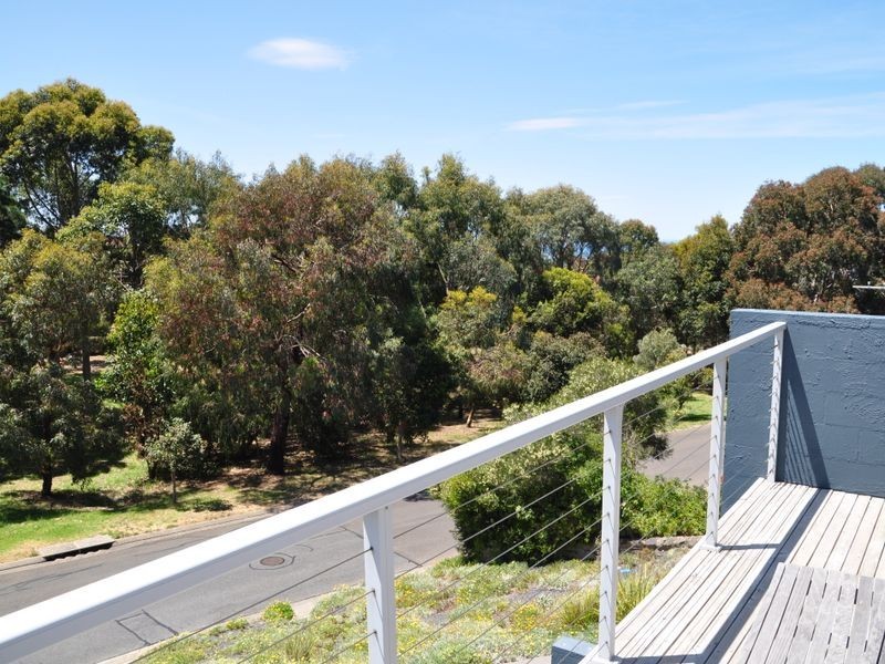 33B Solway Crescent, Encounter Bay SA 5211