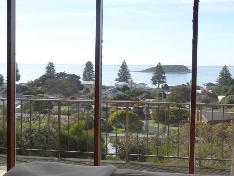 22 Seacrest Avenue, Encounter Bay SA 5211