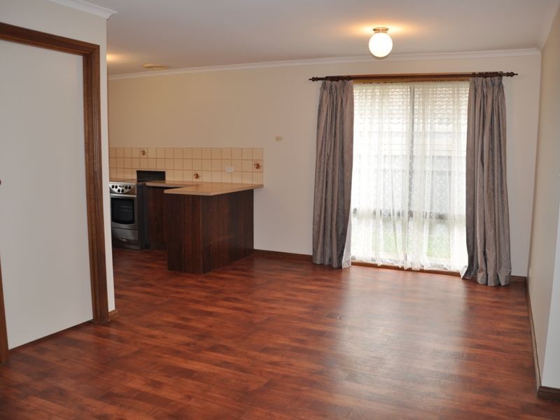 9 Keithalan Avenue, Victor Harbor SA 5211