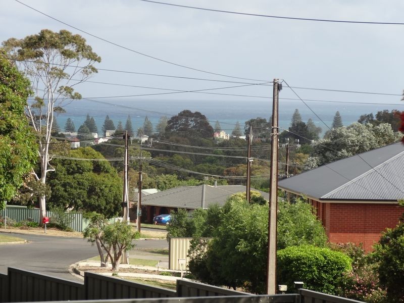 32 Norfolk Ave, Victor Harbor SA 5211