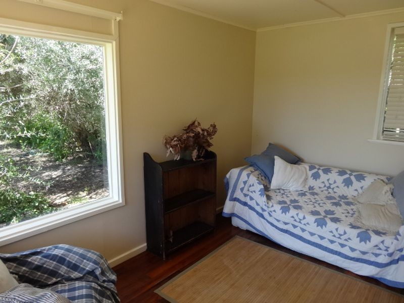 20 Surrey Avenue, Victor Harbor SA 5211