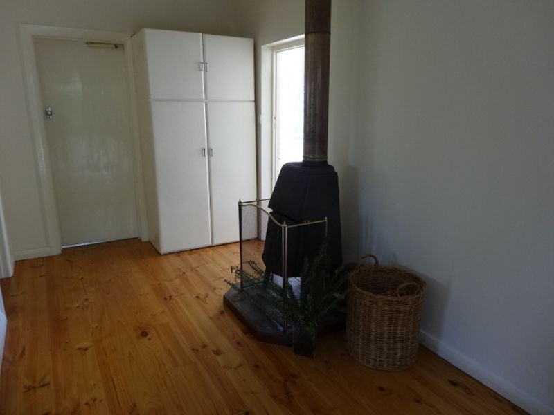 20 Surrey Avenue, Victor Harbor SA 5211