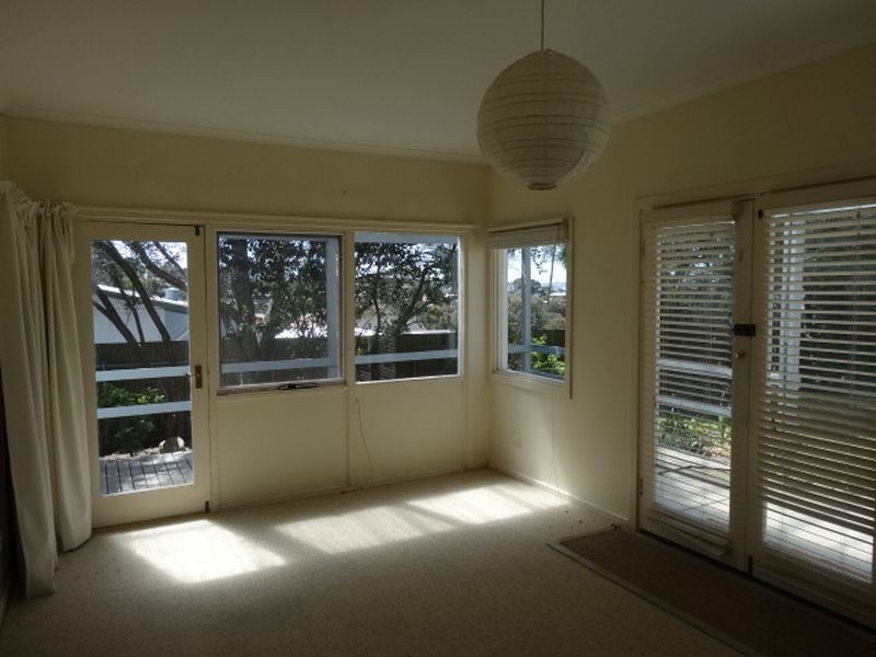 20 Surrey Avenue, Victor Harbor SA 5211