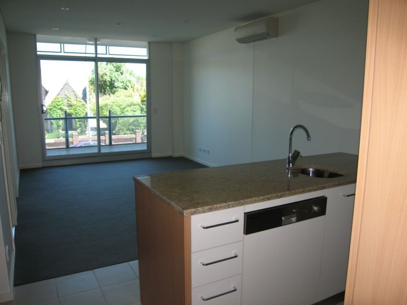 210/162 Hindmarsh Road, Victor Harbor SA 5211