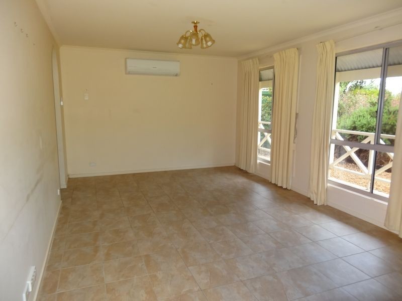 22 Hicks Ct, Hayborough SA 5211