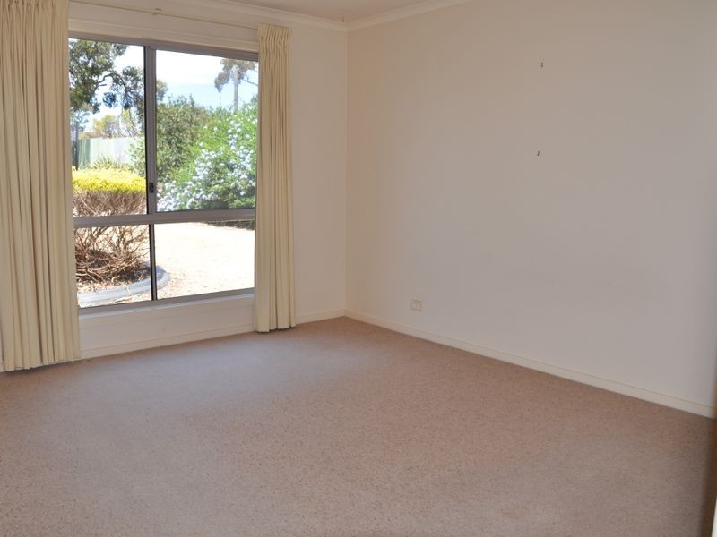 22 Hicks Ct, Hayborough SA 5211