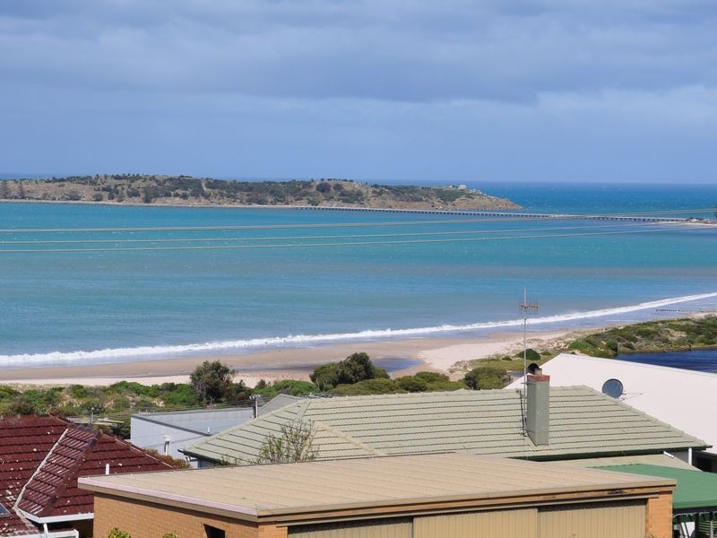 15 Bluffview Road, Mccracken SA 5211