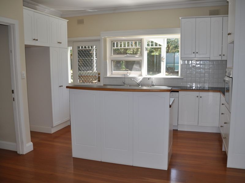 15 Bluffview Road, Mccracken SA 5211