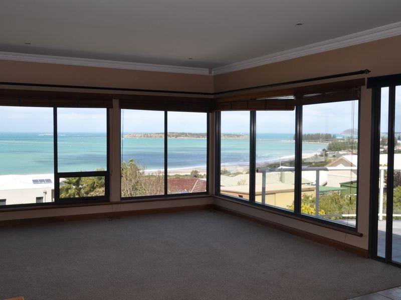 15 Bluffview Road, Mccracken SA 5211