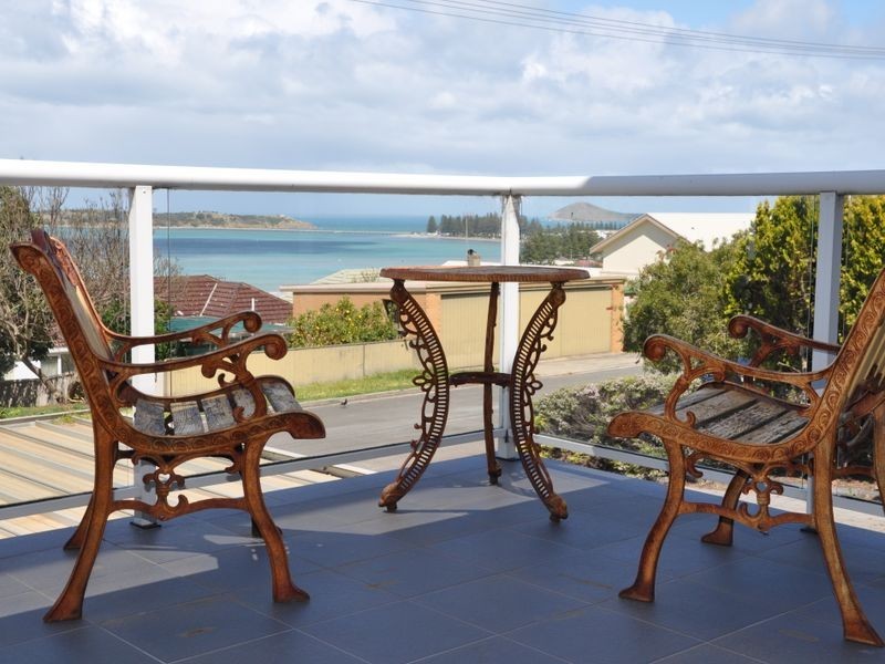 15 Bluffview Road, Mccracken SA 5211