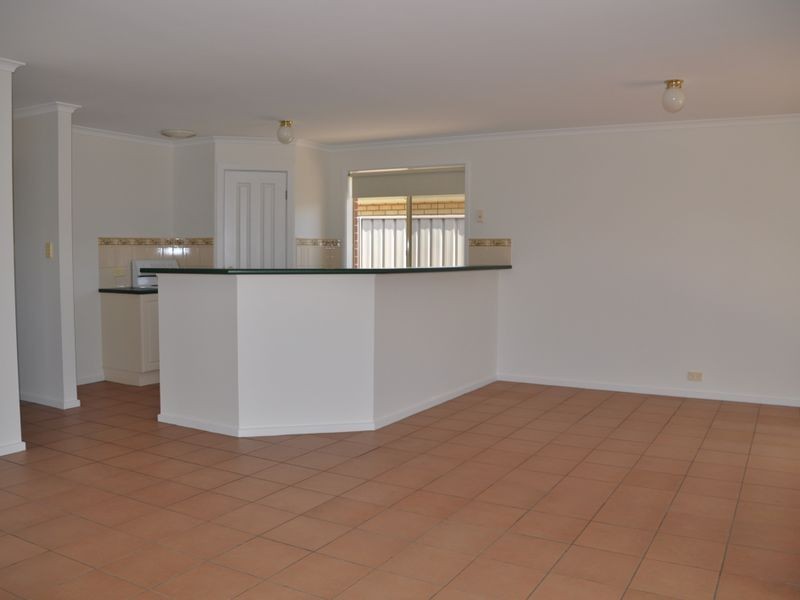 7 Africaine Drive, Mccracken SA 5211