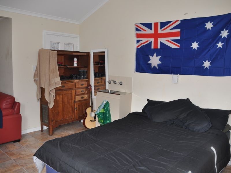 13 Hart Avenue, Encounter Bay SA 5211