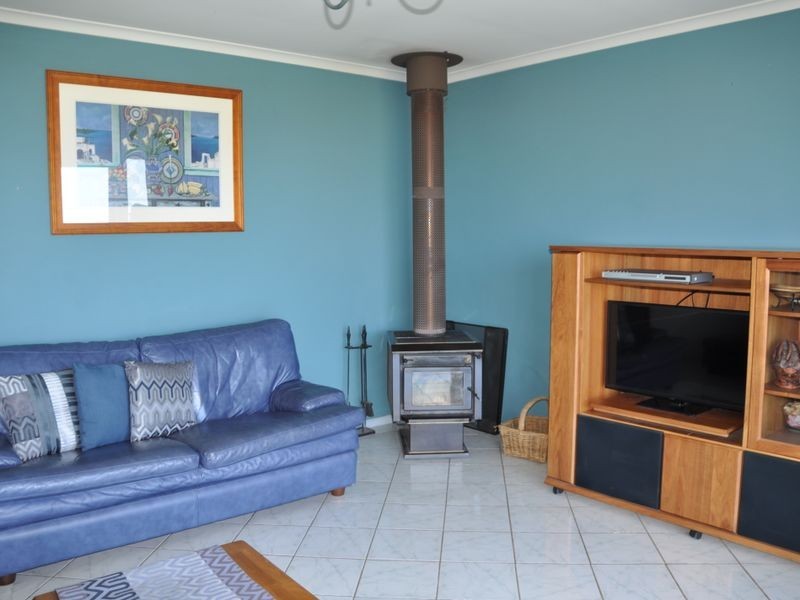 4 Millard Court, Encounter Bay SA 5211