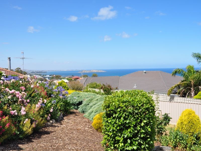 4 Millard Court, Encounter Bay SA 5211